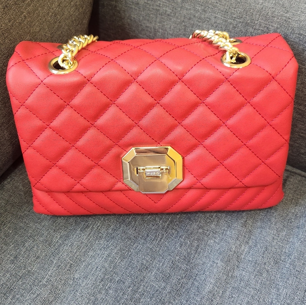 Purse - Picture 2 of 4